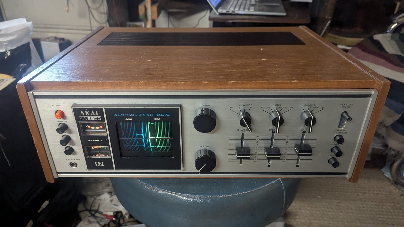 AKAI AA-8500 Solid State Stereo Receiver WORKS Estate Sale Item Service Manual