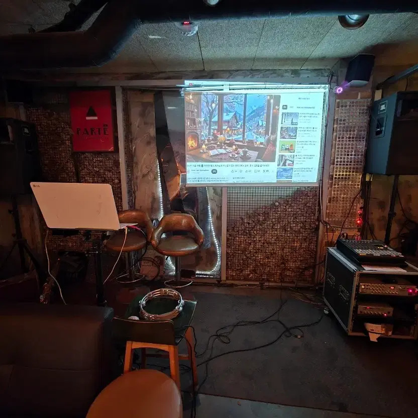 Audio Equipment Bundle for Small Venues and Practice Rooms Official