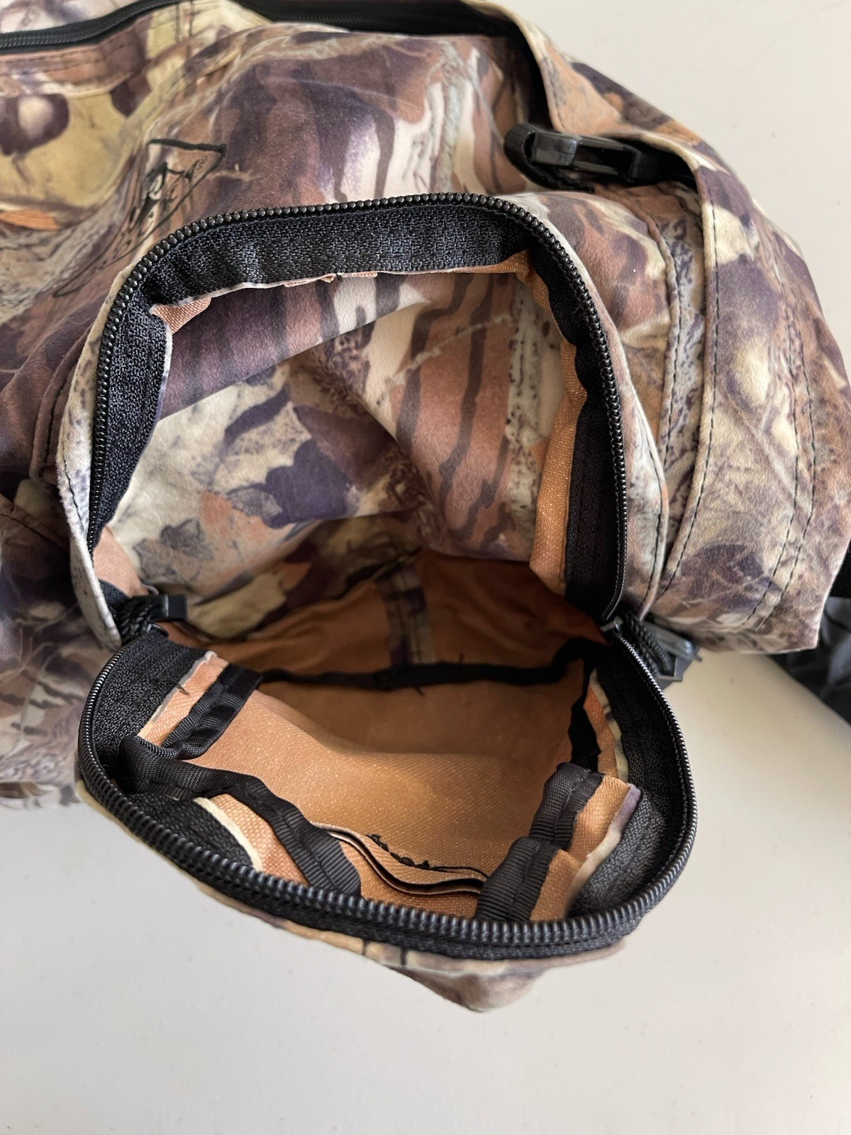 Rocky Camo Saddle-Cloth Backpack