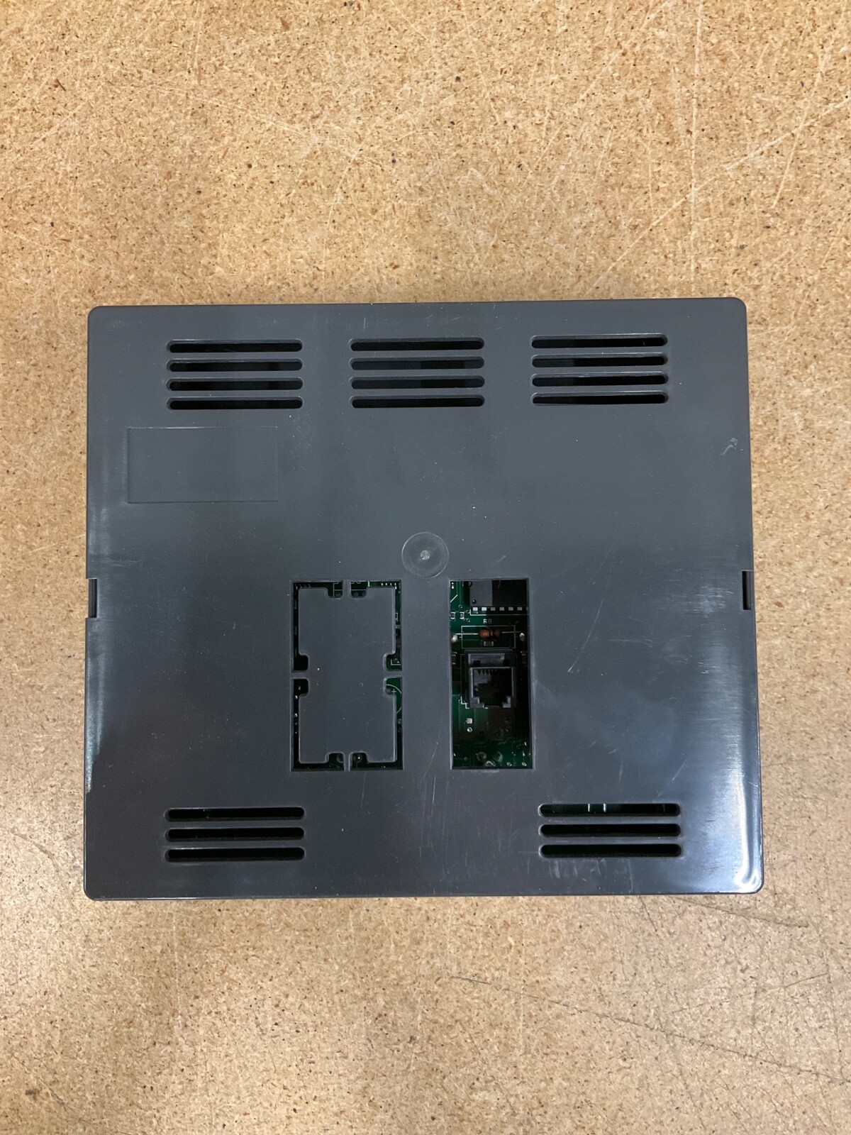 STULZ AIR TECHNOLOGY SYSTEMS INC. Temp Humidity Controller Panel PCOIAT0CBB