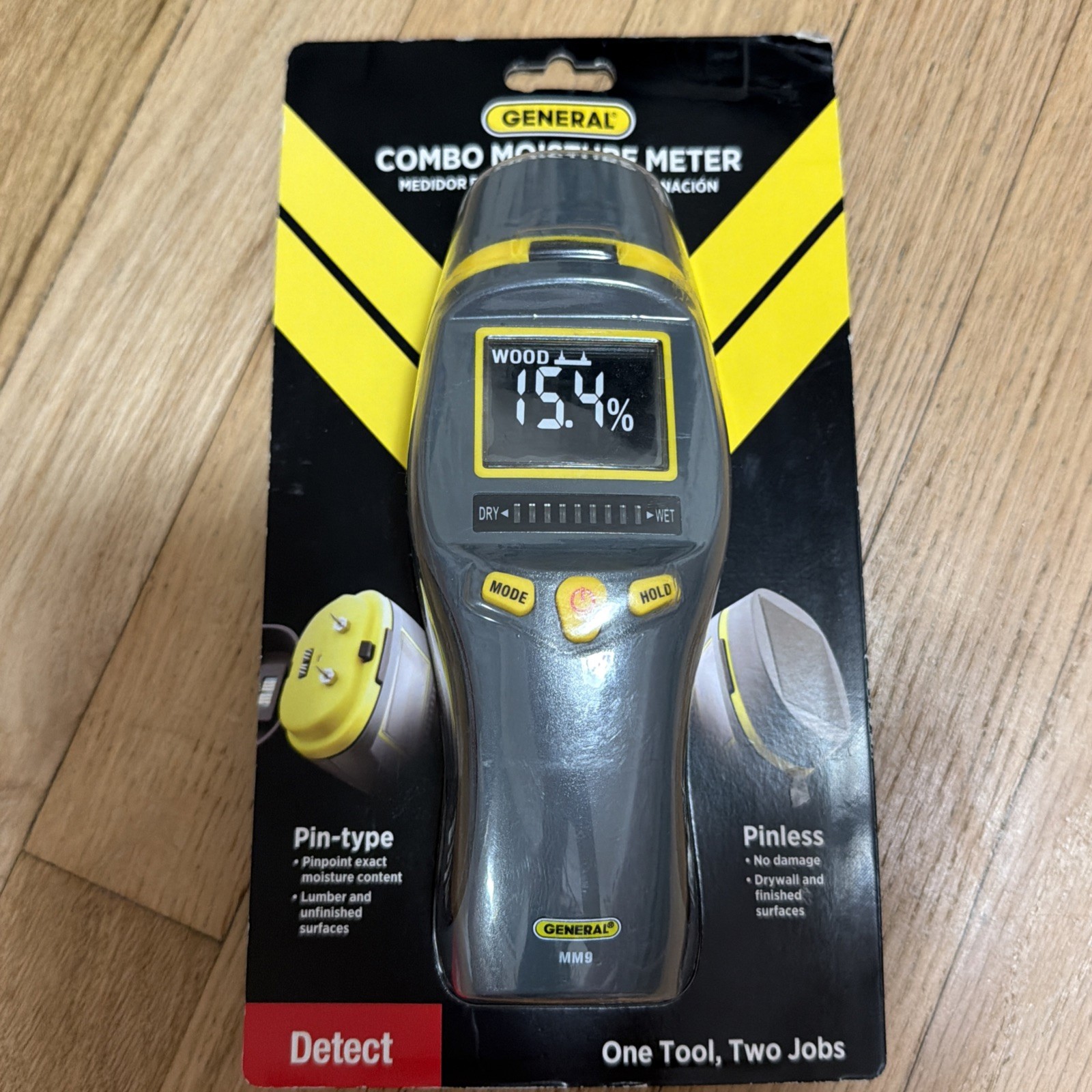 General Tools MM9 Pin and Pinless Moisture Meter for Water Damage Detection New