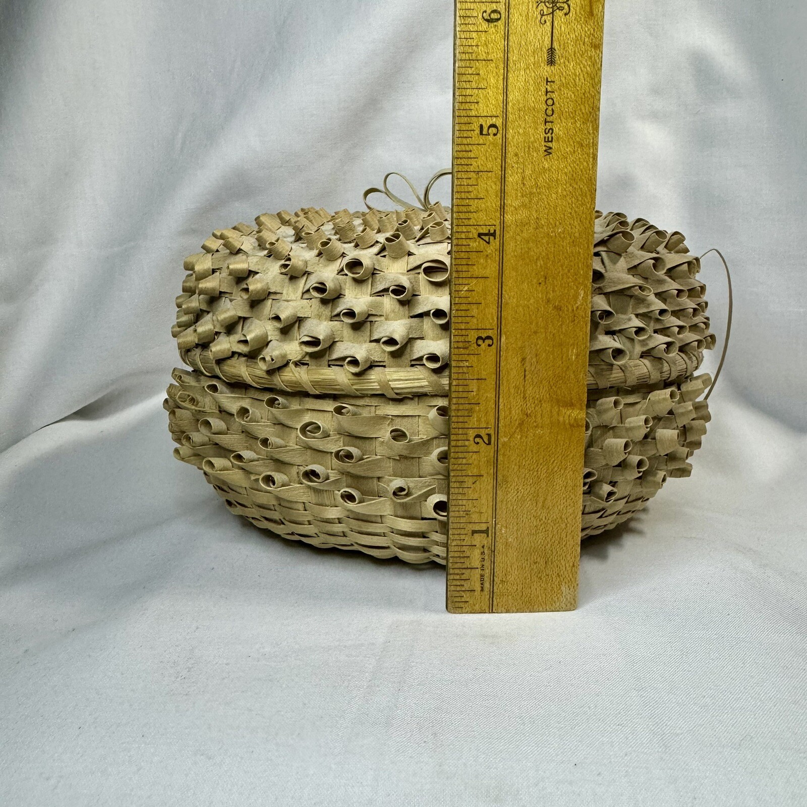 Handmade Vintage Porcupine Coil Curl Basket Native Indian Reed Lidded Weave