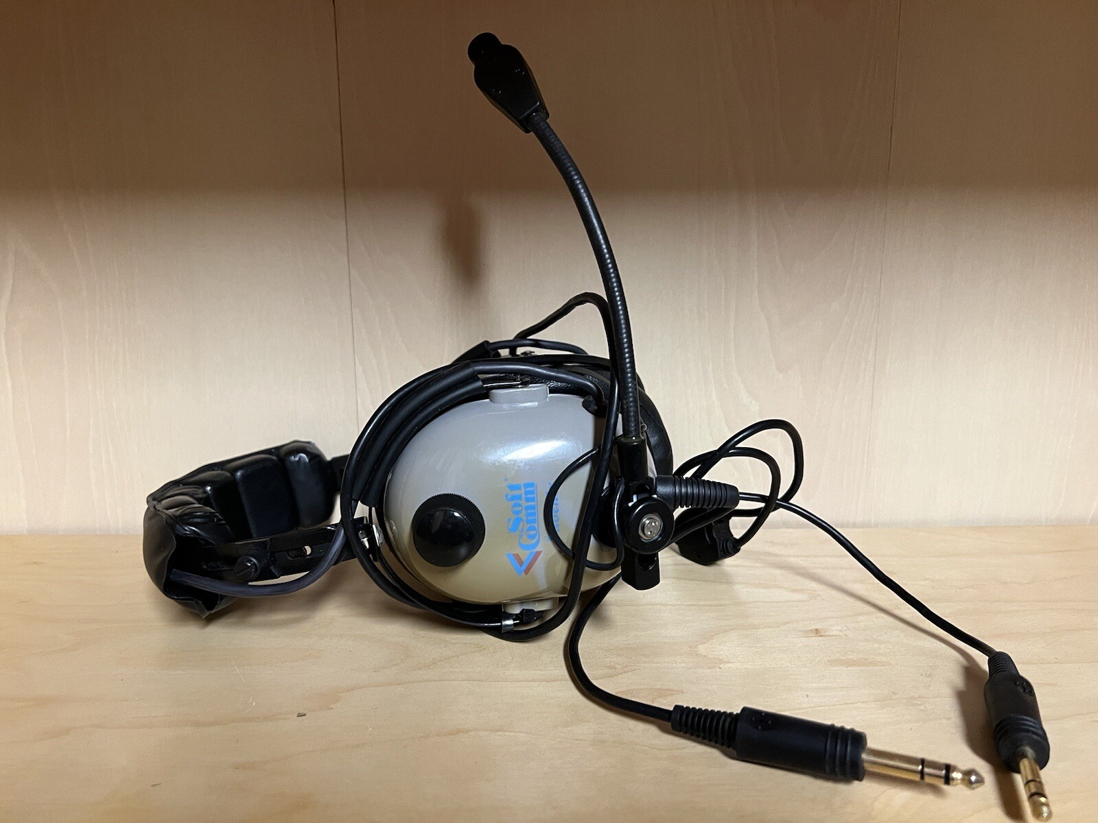SOFTCOMM Soft Comm Phoenix Aviation Headset, *Untested, SELLING AS IS
