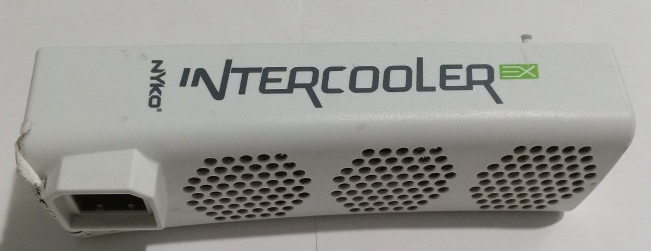 Xbox 360 Nyko Intercooler Original Model Prevents Console Overheating Tested