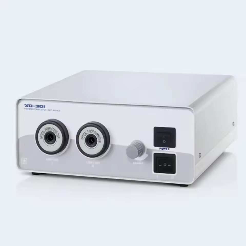 Medical Halogen Dual Endoscopy Cold Led Light Source 150W Operation Light
