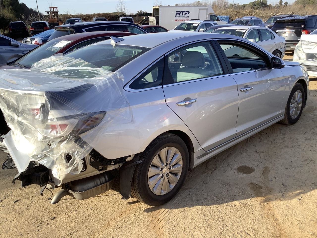 SONATA 2016 Glove Box 4933376