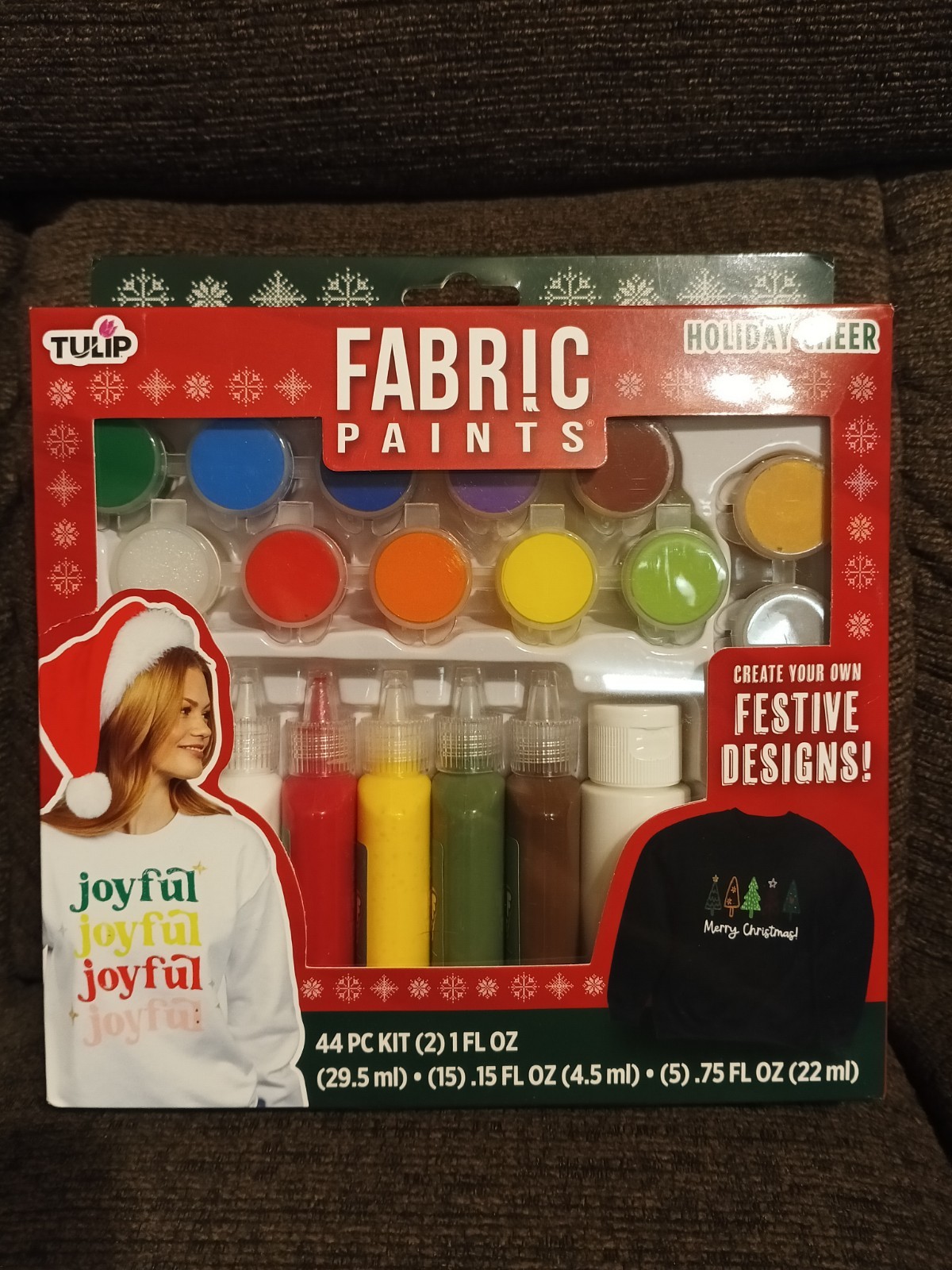 Fabric Paints Holiday Festive 44 pc Kit Brush On & Puff Paint, Glitter, Gems NEW