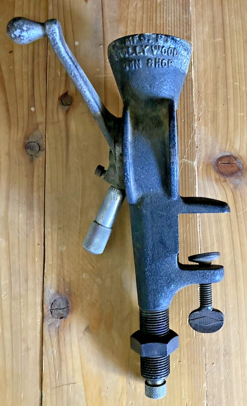 Hollywood Micrometer Powder Measure. Vintage Reloader