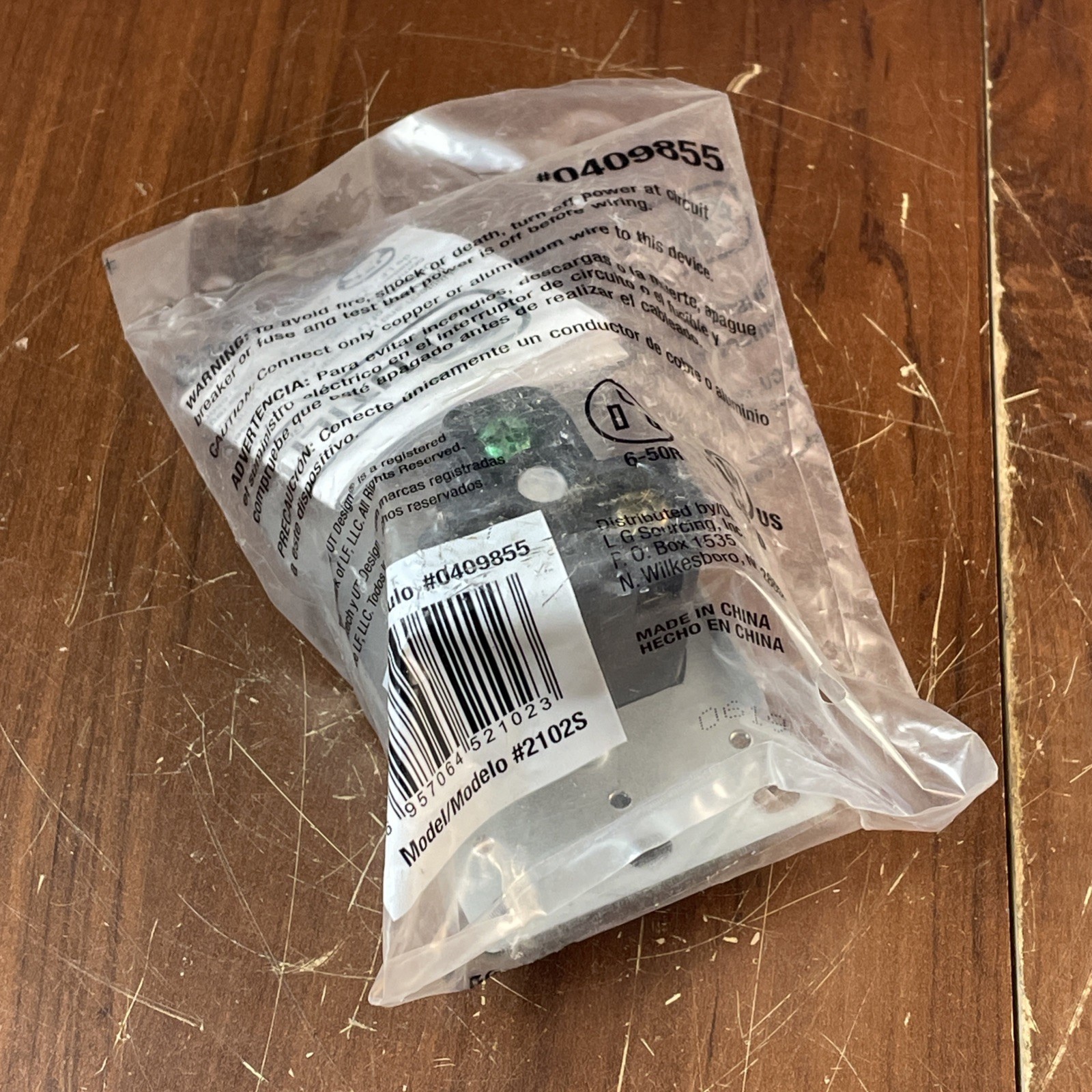 Utilitech Flushmount Range Outlet 0409859 50A-125V/250V 14-50R