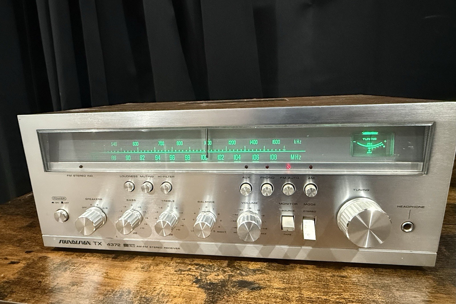 Soundesign TX 4372 Stereo Receiver