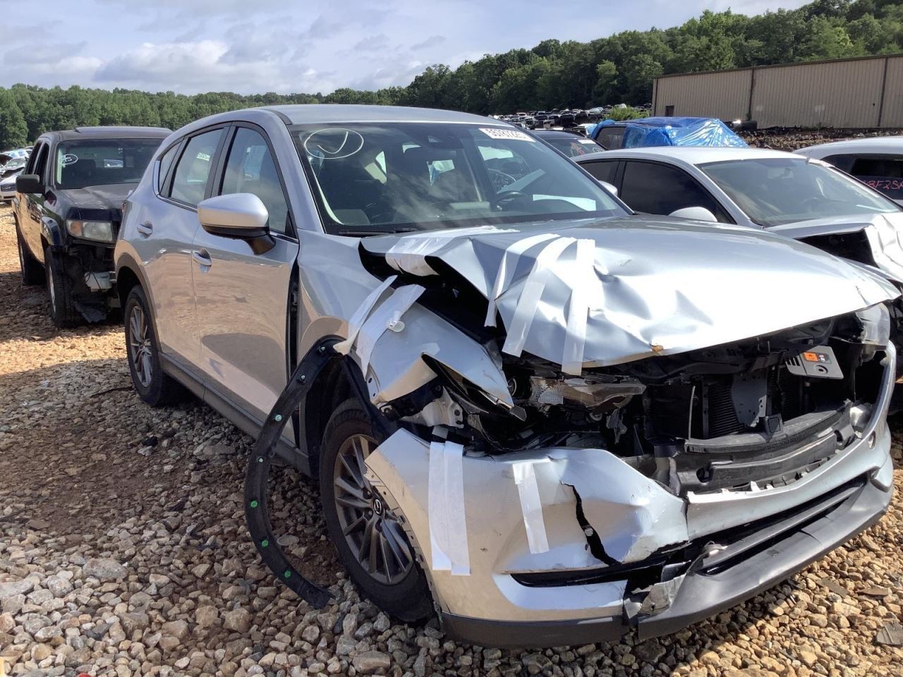 CX-5 2018 Glove Box 4689648