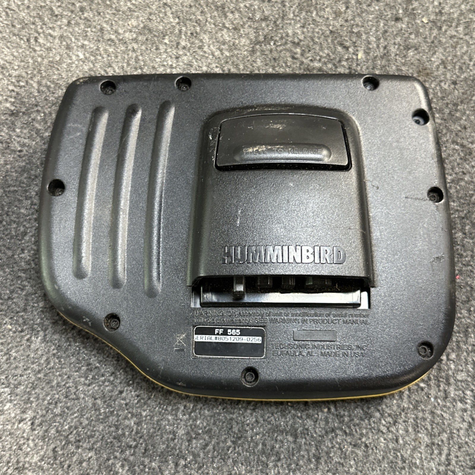 Humminbird 565 Depth & Fish Finder Working Head Unit Only TESTED!