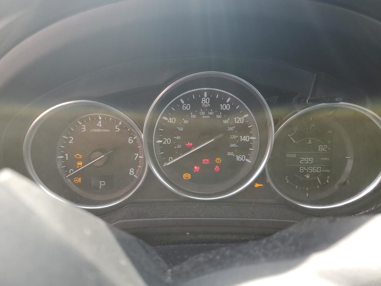 CX-5 2018 Glove Box 4689648