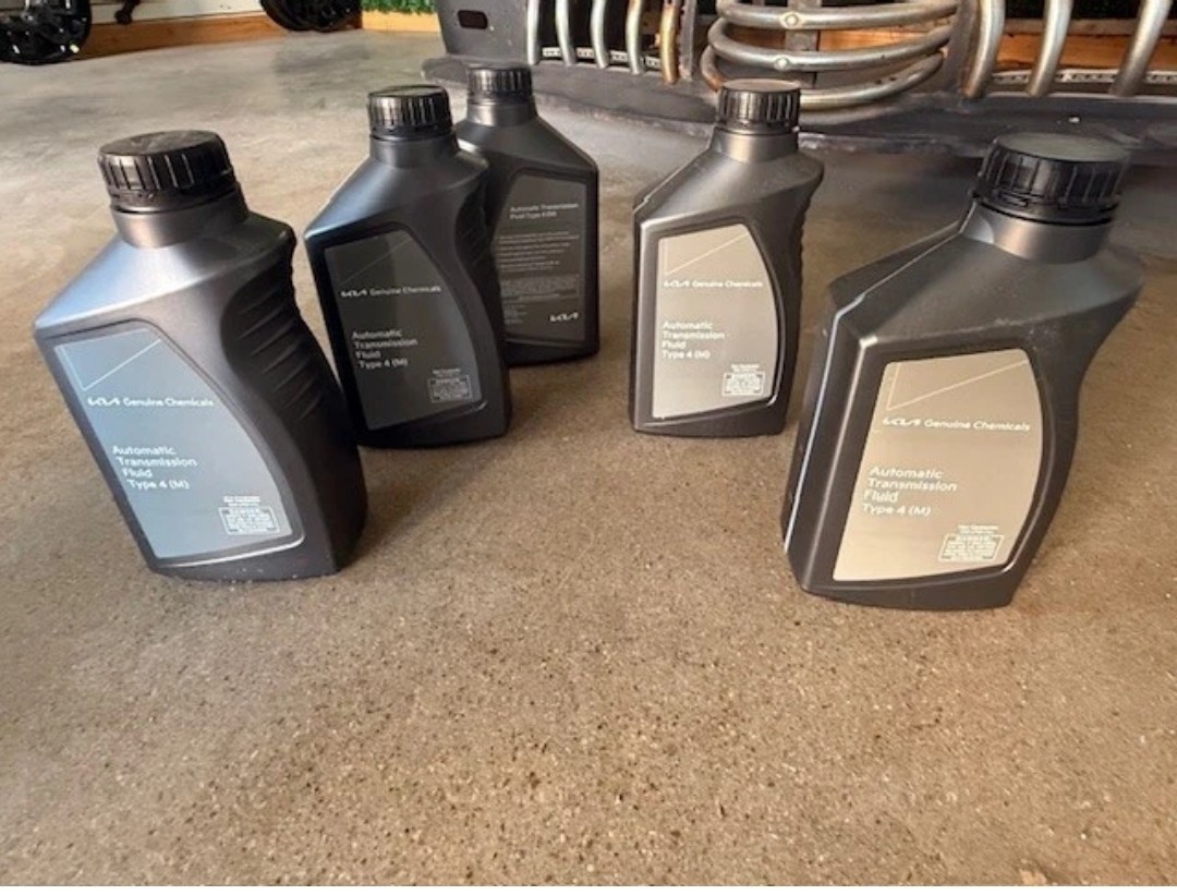 (5) Genuine Kia Automatic Trans ATF Type 4 Fluid UM013CH059 - same as dealer