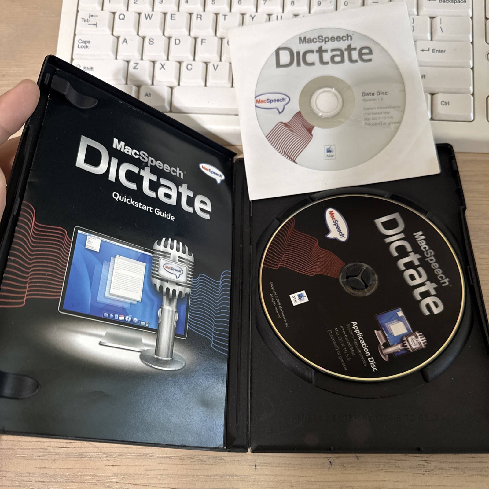 MacSpeech Dictate (Mac)-Dragon-Apple/Intel processor speech dictation OSX 10.5.6