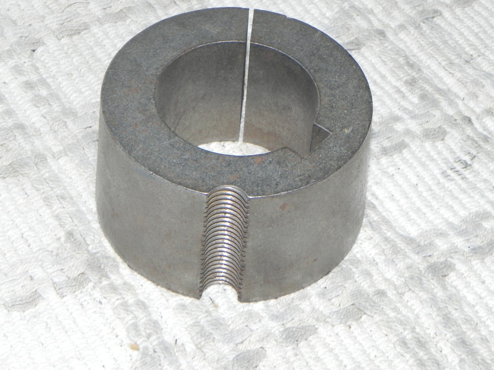 Martin 2517 Split 1-7/8" Flush-mounting Taper-Lock bushing- No Hardware