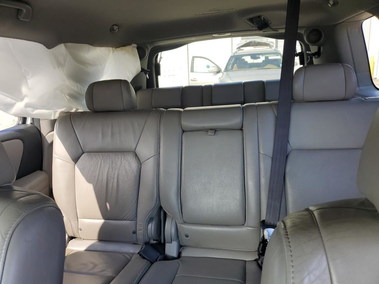 PILOT 2011 Glove Box 4866026