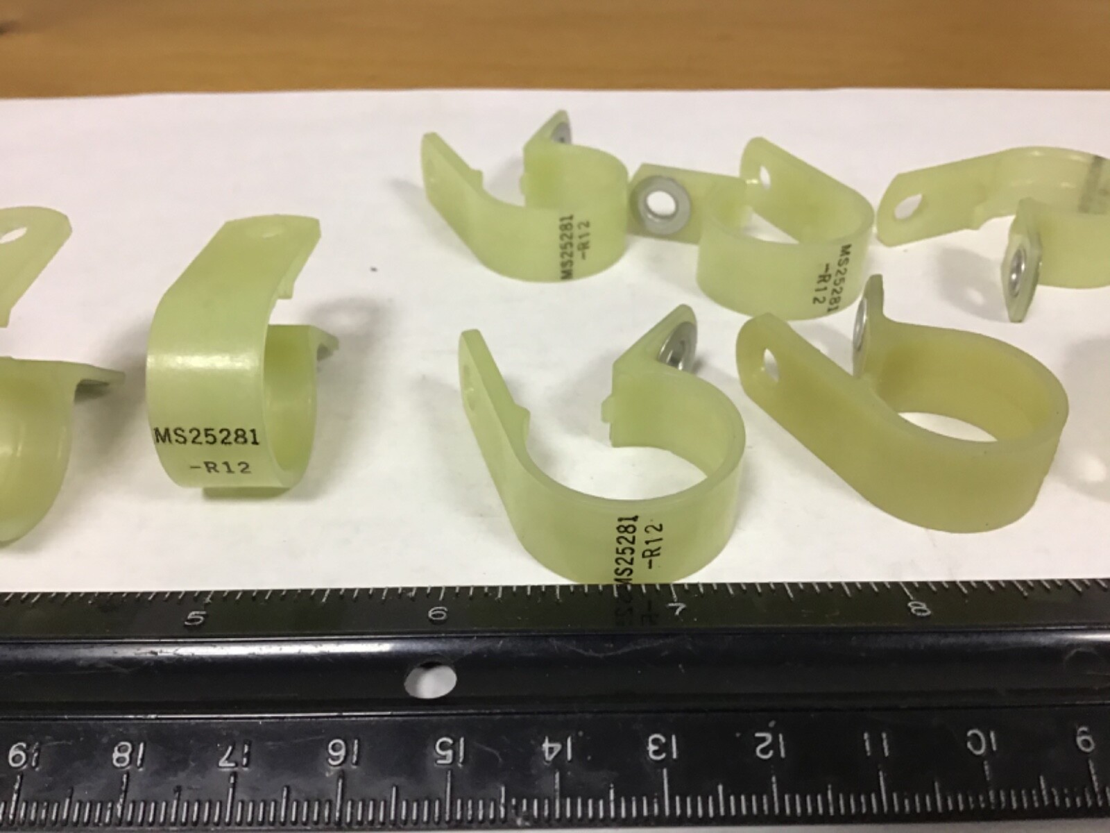 New Qty (10) 3/4" Essentra Mil Spec Nylon Loop Clamps, MS25281 R12