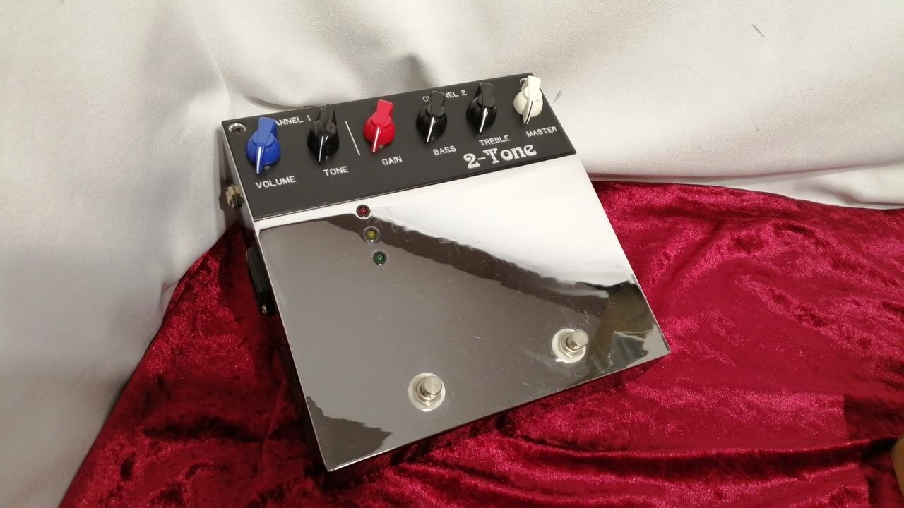 BAD CAT 2-Tone PRE Guitar Effect Pedal Used