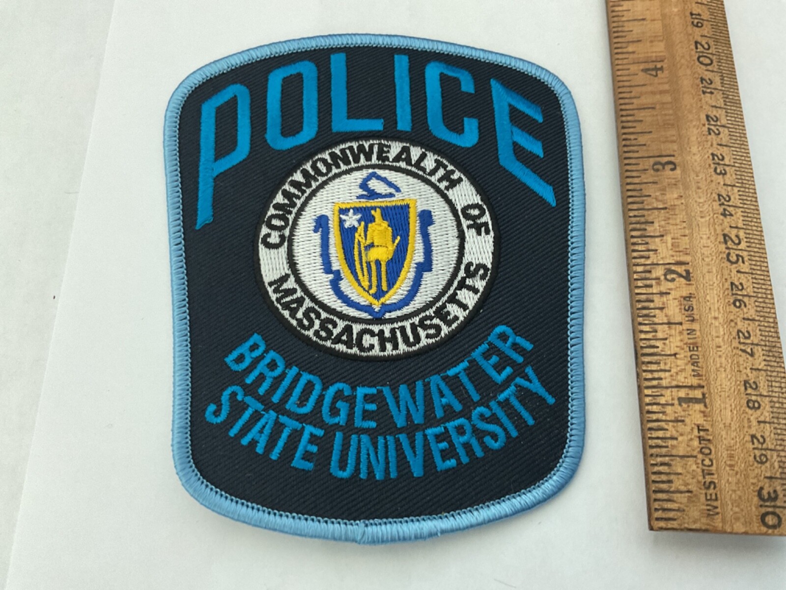Police Bridgewater State UniversityMassachusetts collectable patch set full size
