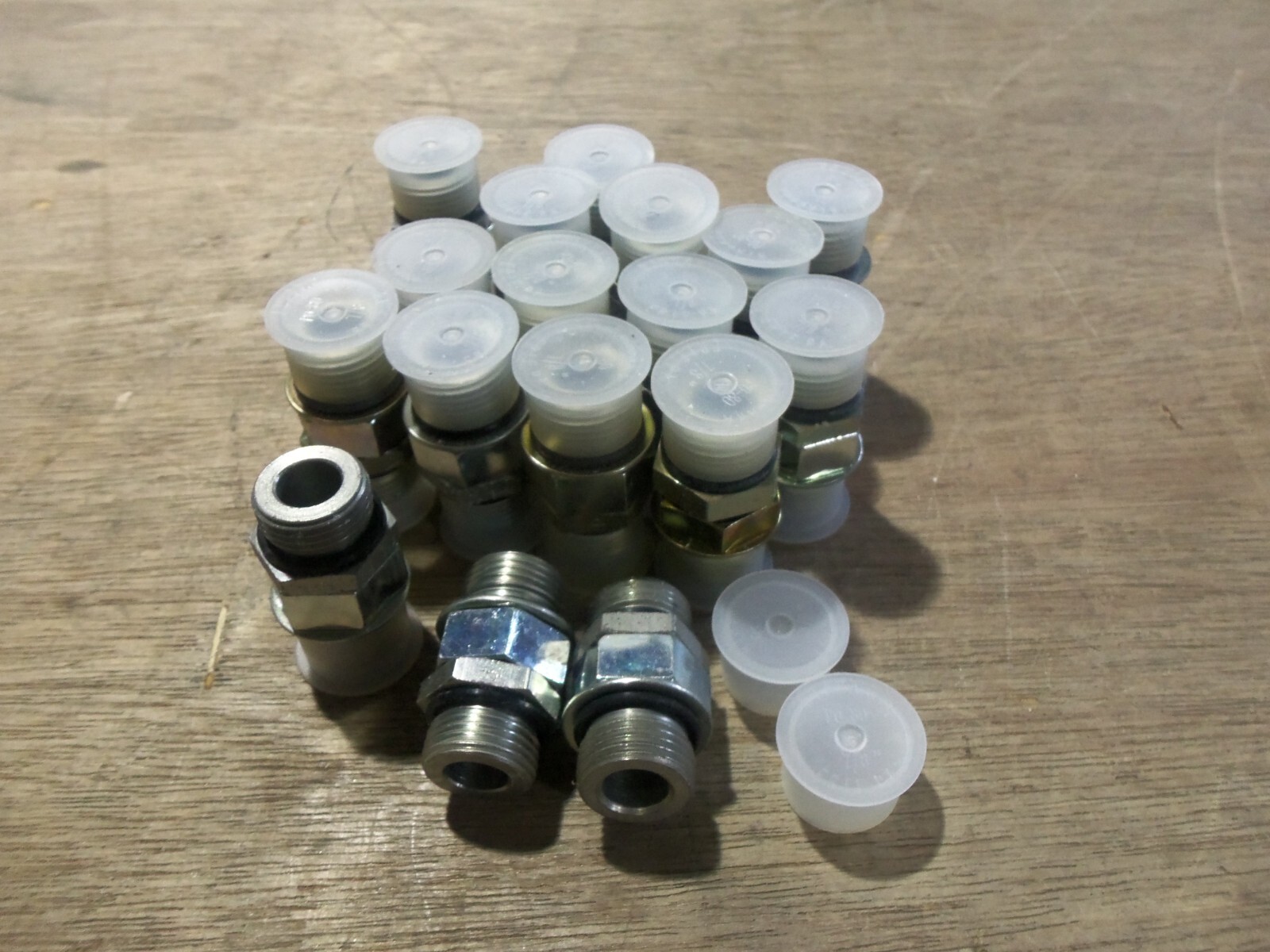 NEW LOT OF 17 PARKER F5OHAO-S COIL 240V 60Hz 220V 50Hz F5OHAOS