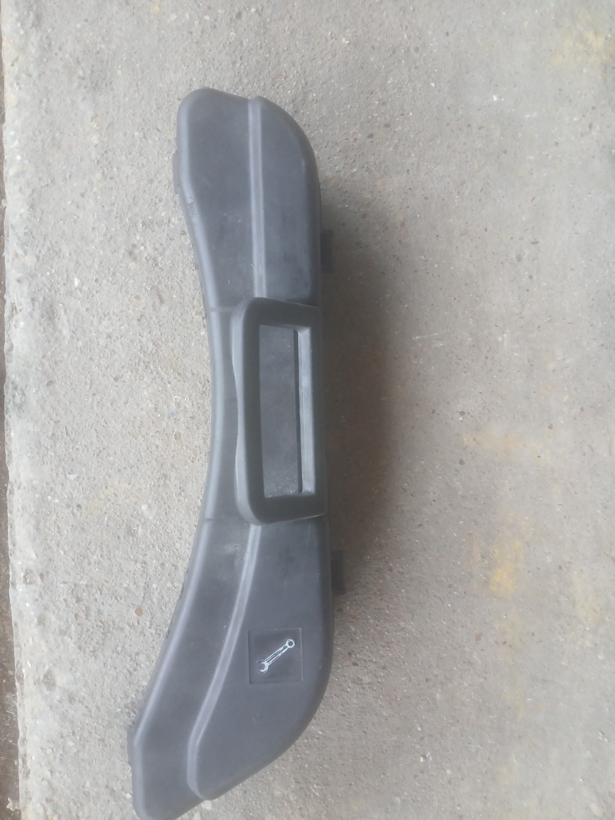 Audi A4 (B6/B7) roadside tool kit, part number 8E0012111