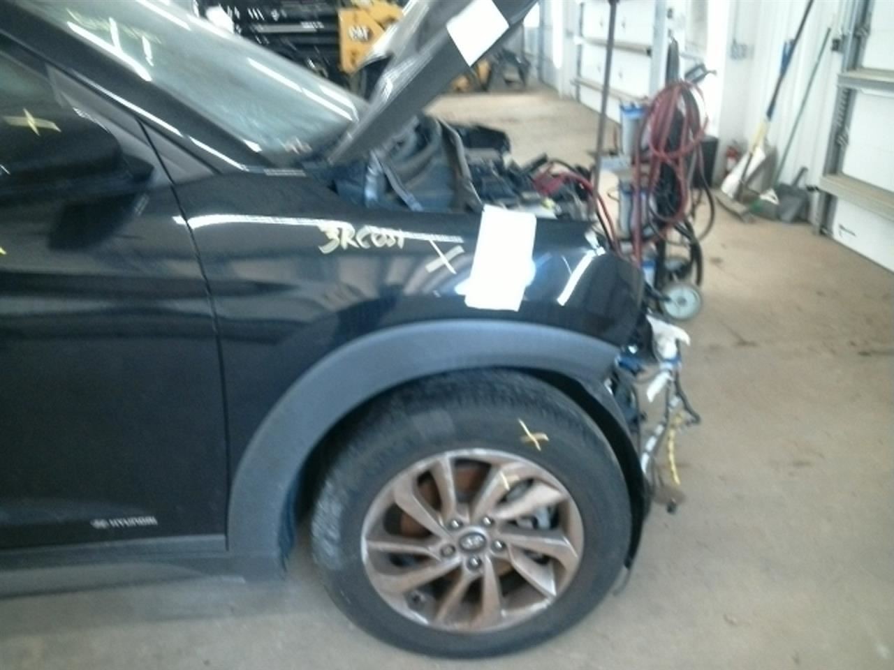 Driver Front Spindle/Knuckle ABS FWD Fits 16-21 TUCSON 104817724