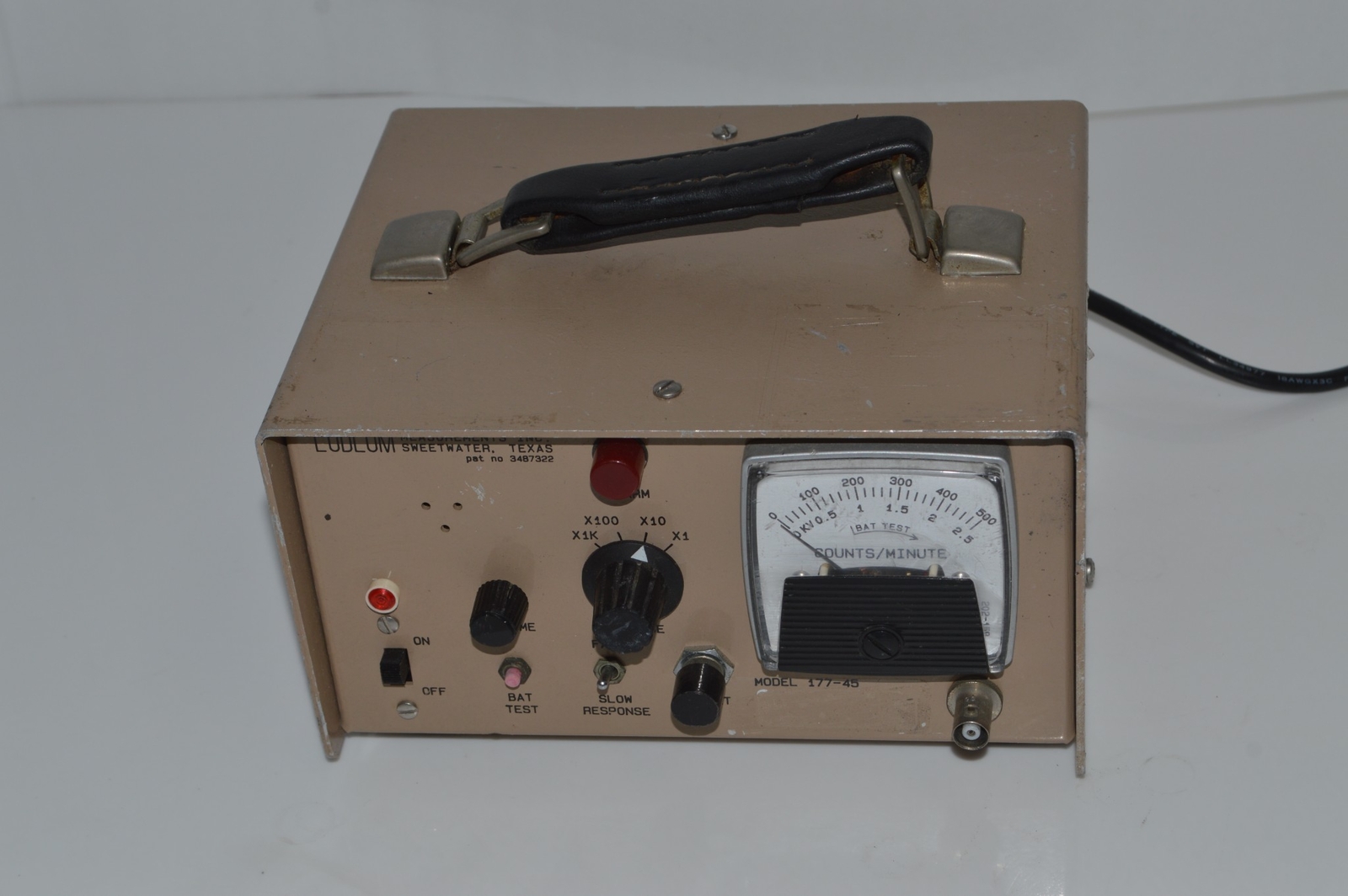 LUDLUM MEASUREMENTS INC MODEL 177-45 RADIATION DETECTOR  (QOR16)