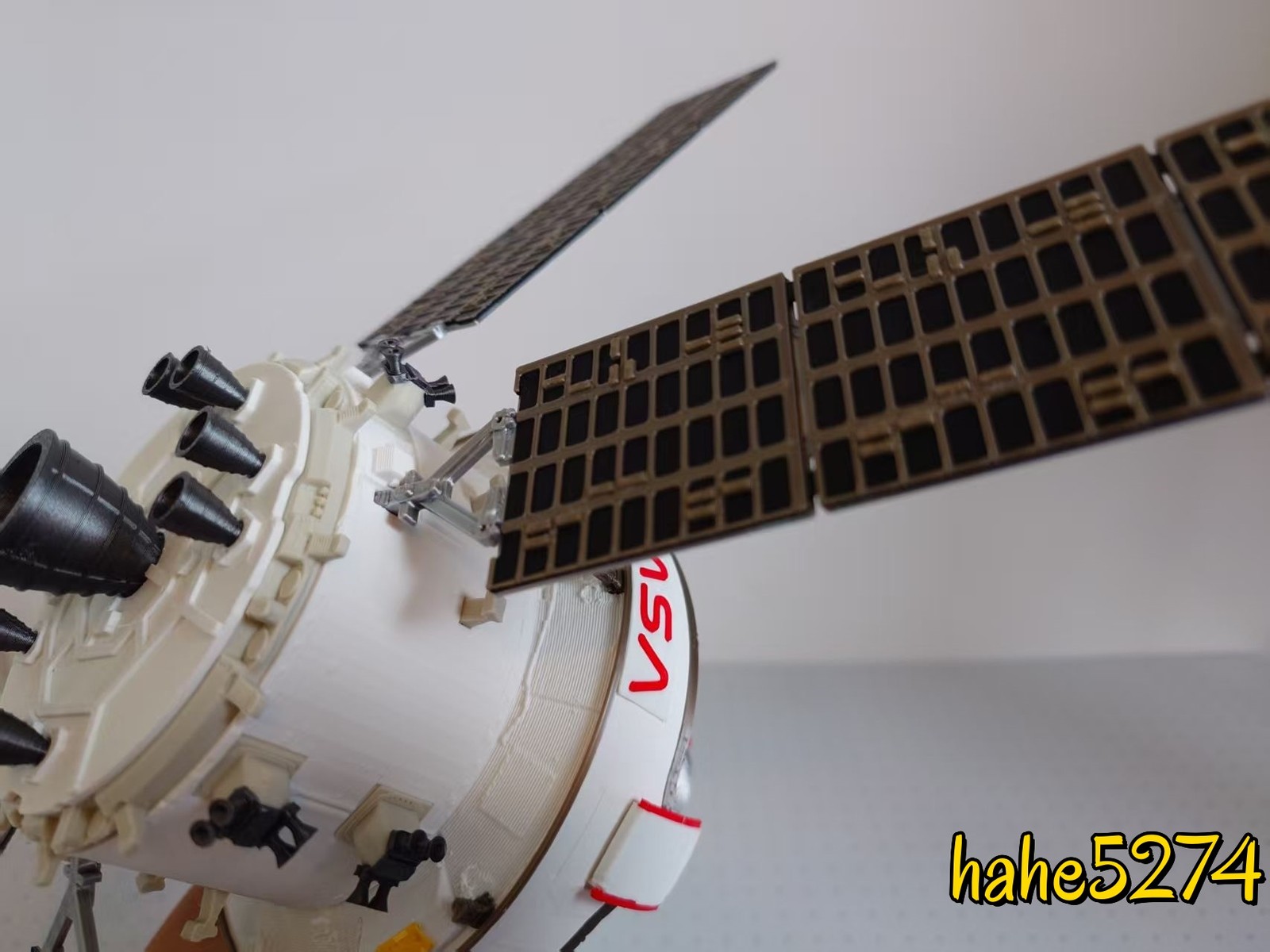 【Upgraded Version】 1/72/48 Artemis Program Boeing Orion Manned Spacecraft Model