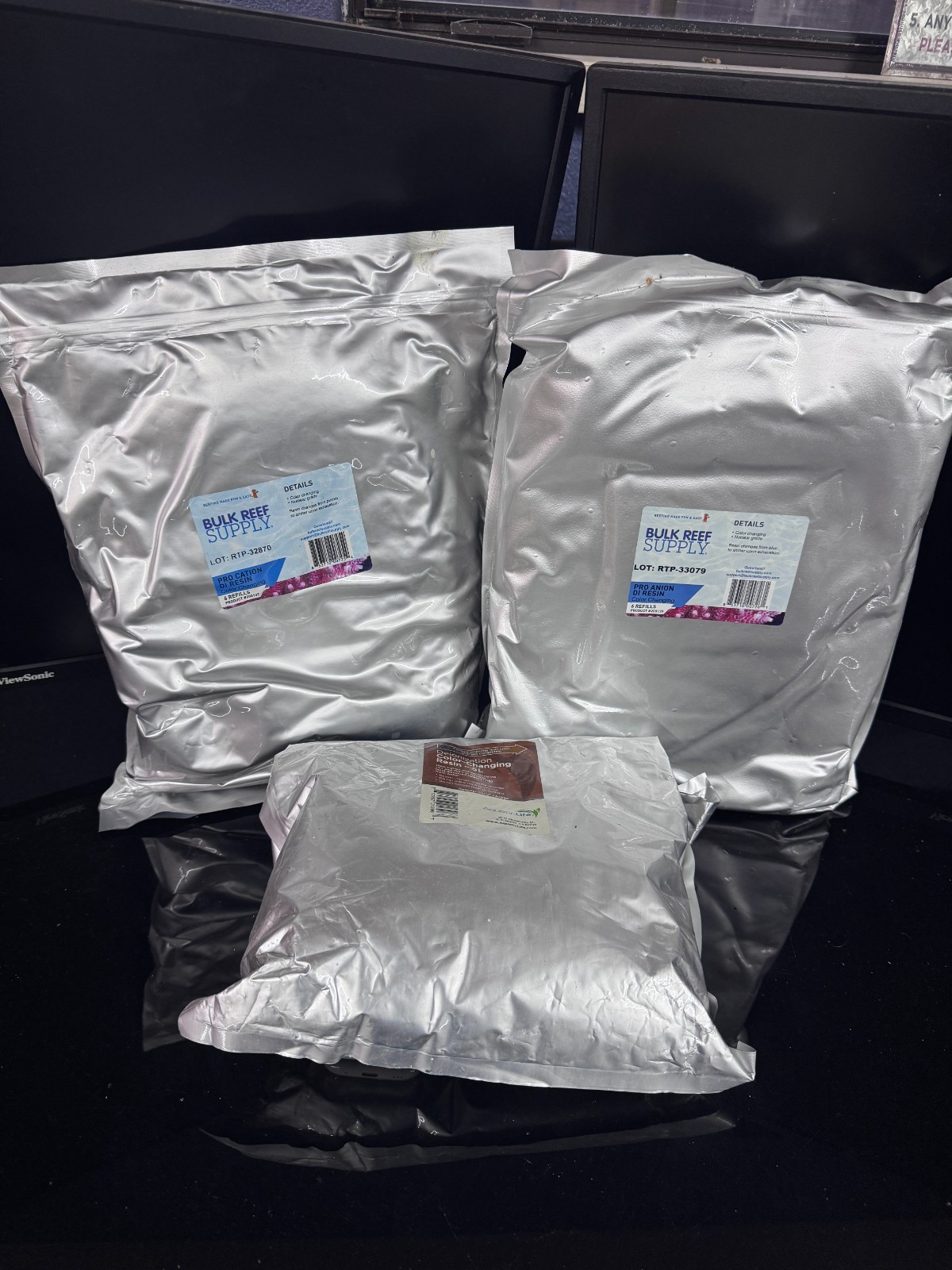 Lot of 2 Bulk Reef Supply Pro Cation  and Anion Di Resin 1.5 gallons (8.1lbs) ea