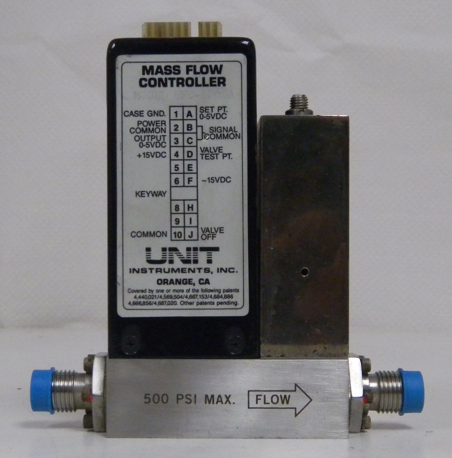Unit UFC-1260A Mass Flow Controller, Gas- SIH4, Range- 500 SCCM, Used