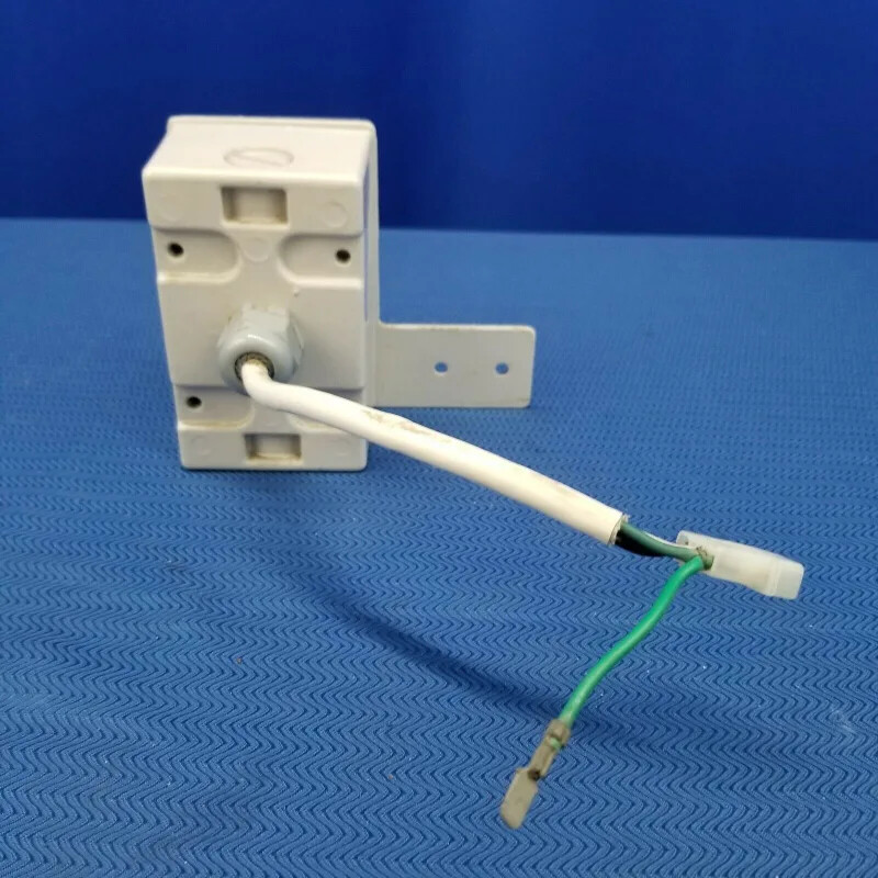 DentalEZ AXCS Chair Mounted Utility Outlet