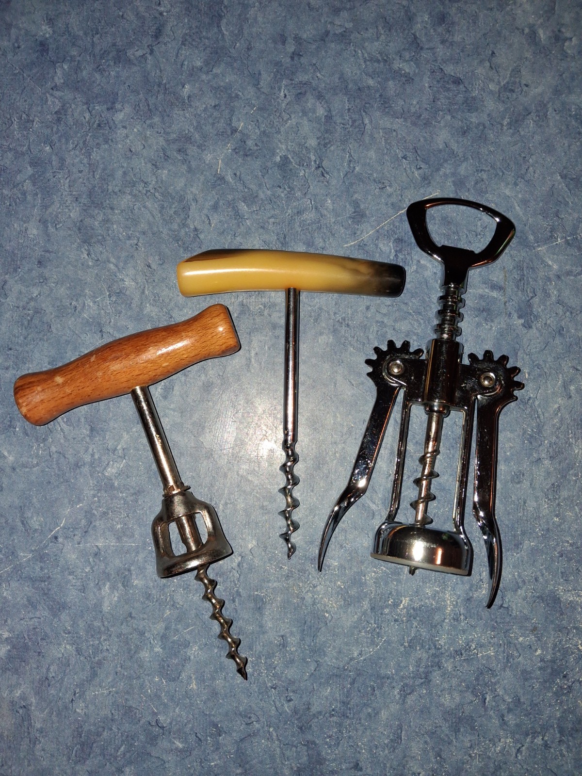 3 Vintage Wine Bottle Openers 2 Made In Italy One Bakelite-Nice&Clean!