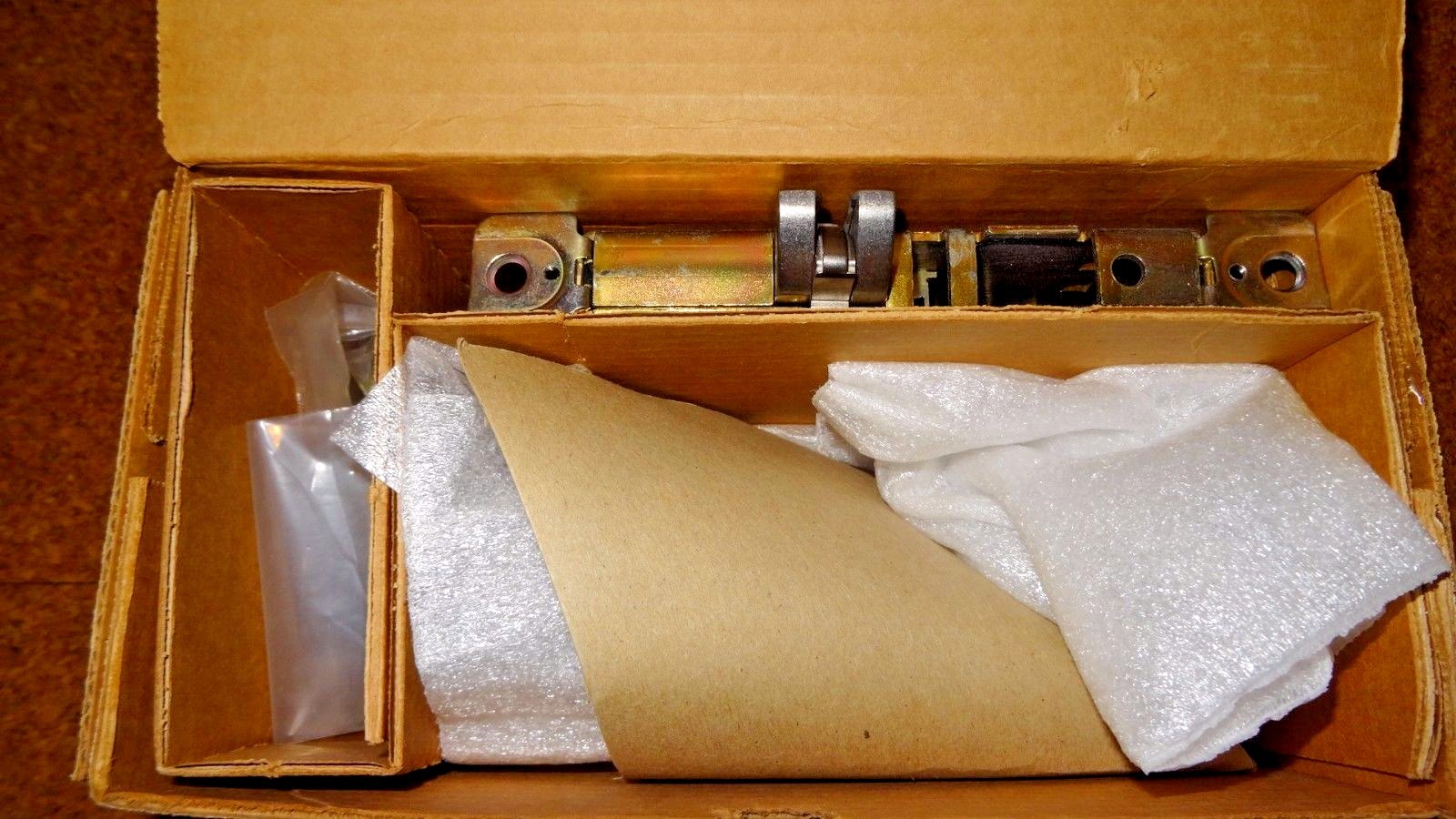 Schlage Privacy L9040 45B 626 L 9040    Multi. Avail.