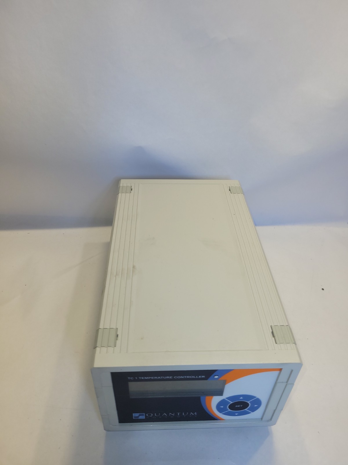 Quantum Northwest TC 1 temperature Controller TC1-B Govt Surplus Lab Scientific