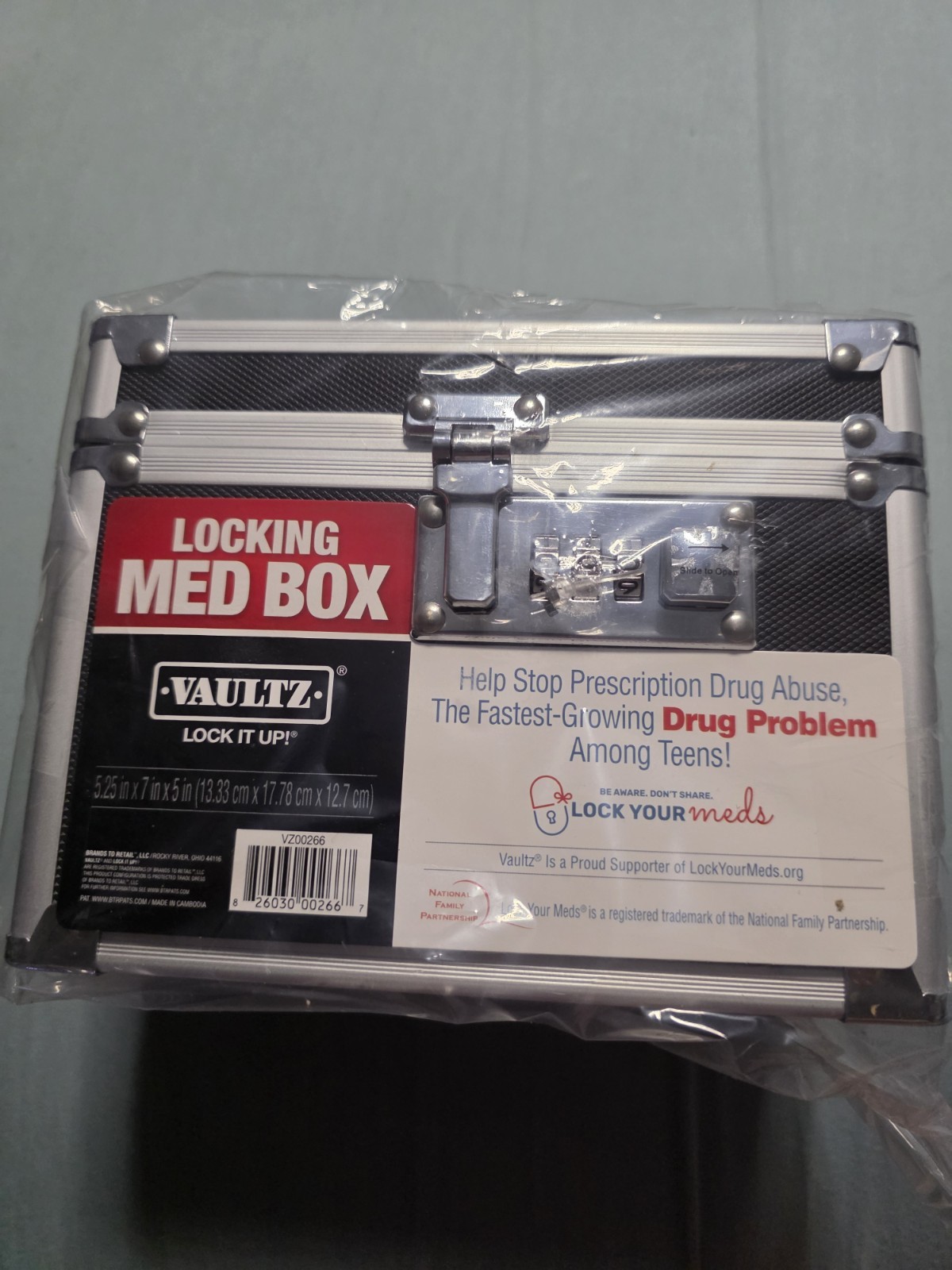 Vaultz Locking Med Box
