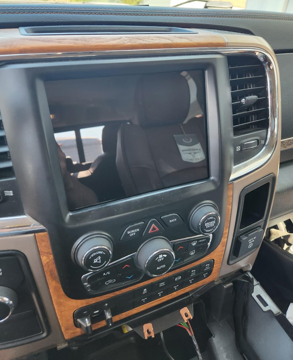 For Dodge Ram 1500 2500 3500 Andorid Carplay Stereo Radio GPS Touch Screen 8.4"