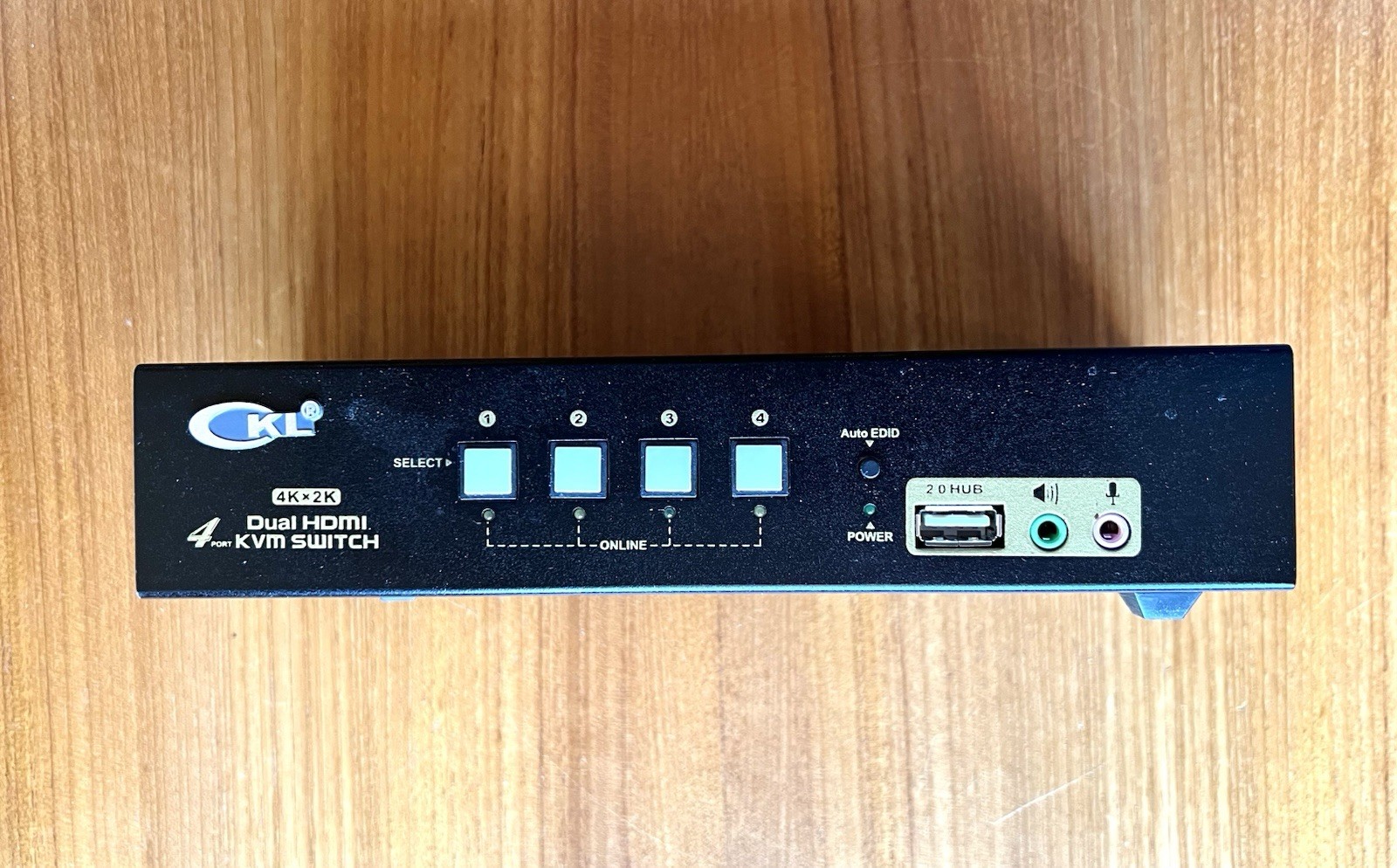 CKL HDMI KVM Switch 4 Port Dual Monitor Extended Display (CKL-942HUA) With Cords