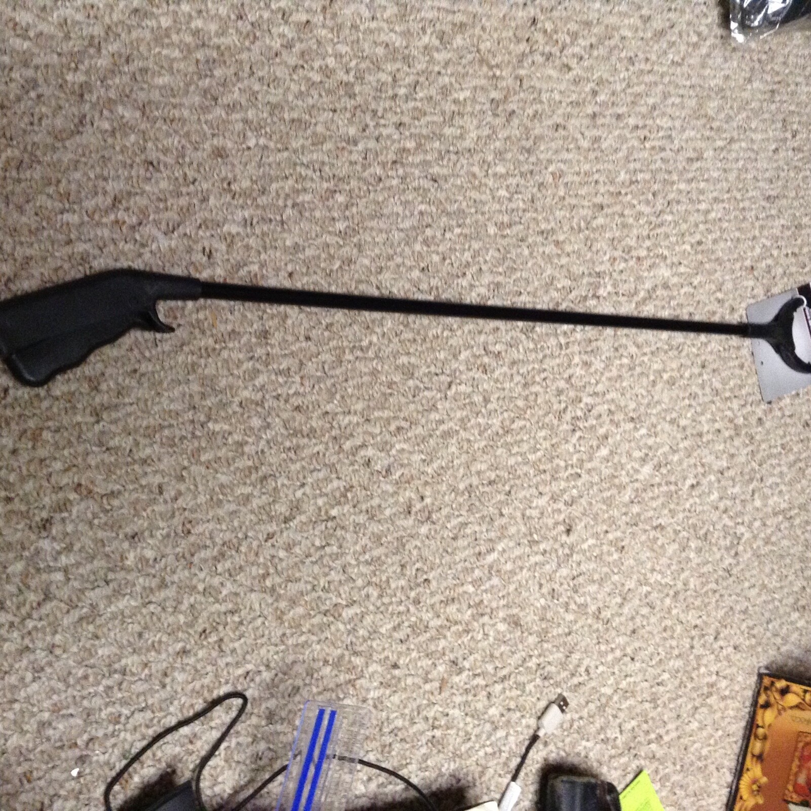 NEW Long Reacher/Pickup Tool ---Pick Up 33"  FREE SHIPPING