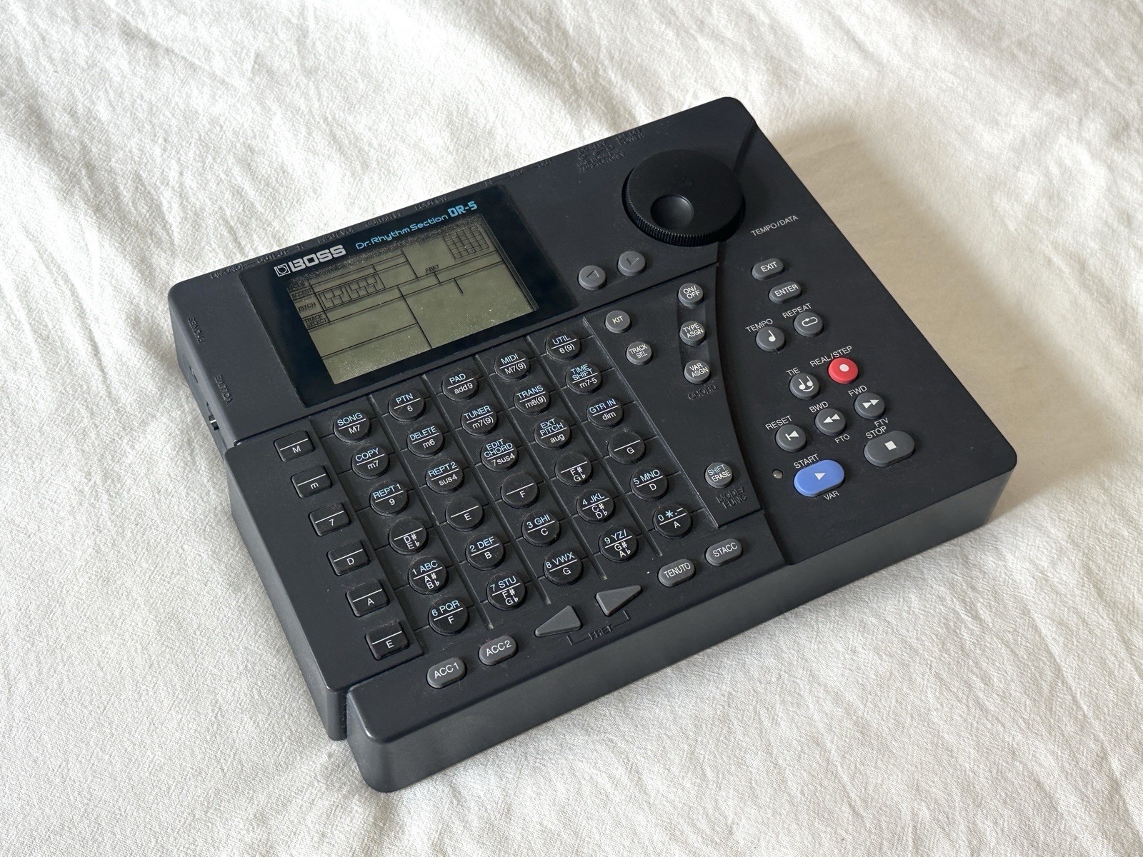 BOSS Dr. Rhythm DR-5 Tabletop Sampler Sequencer Battery Powered MIDI Black