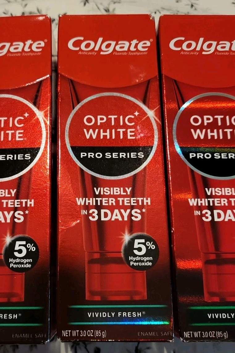 7 Colgate Optic White Pro Series Vividly Fresh Toothpaste 3oz -EXP: 11/26+