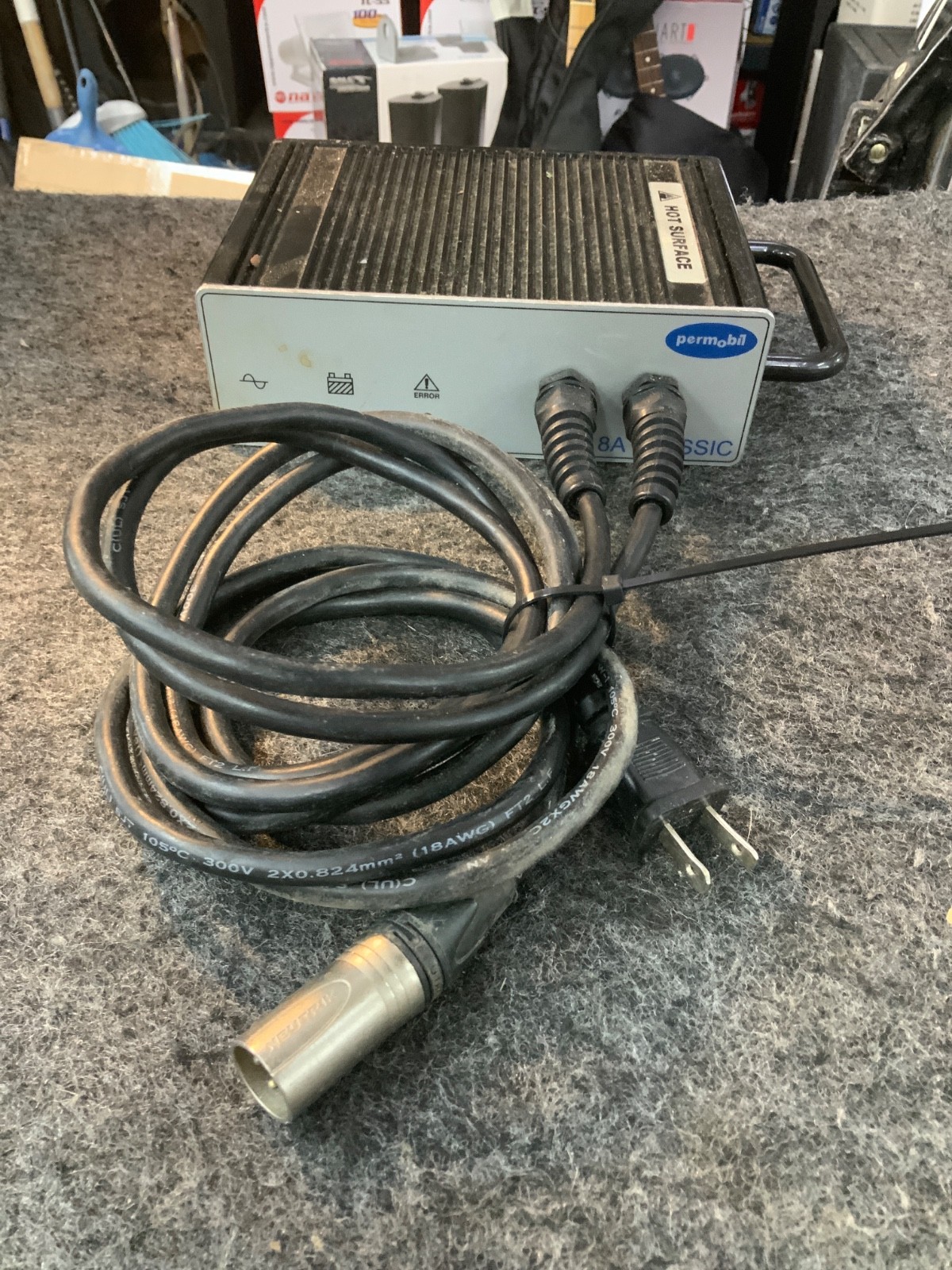 PERMOBIL CHAIR CHARGER 8 AMP CLASSIC AUTO BATTERY CHARGER