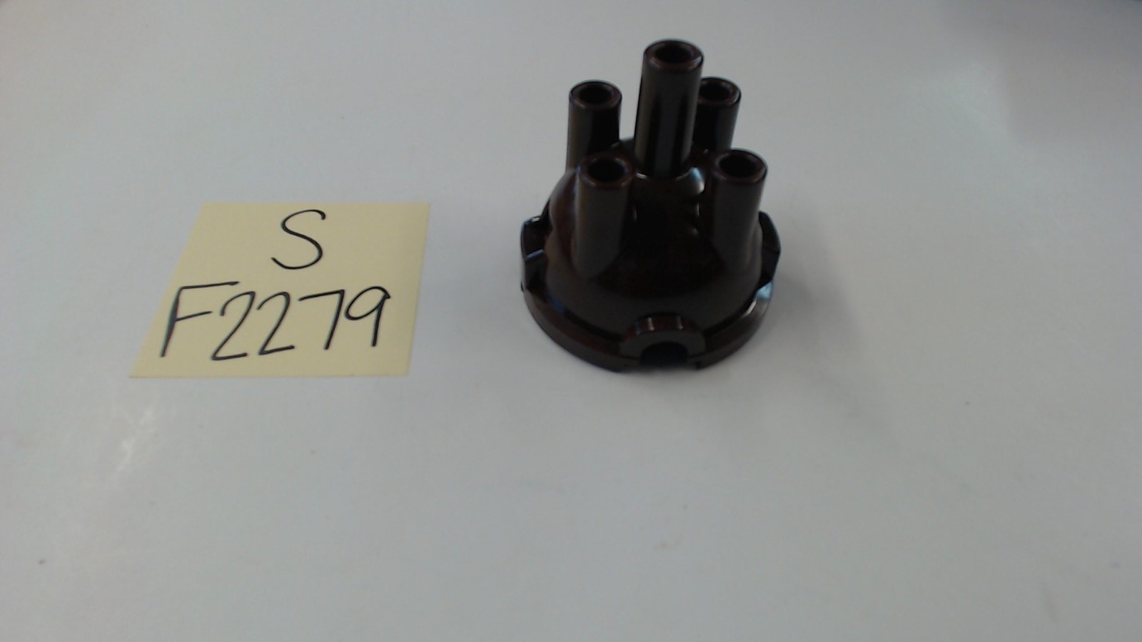 Niehoff AL-67F Distributor Cap