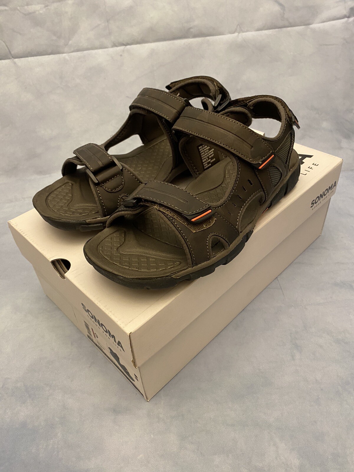 MENS SANDALS SZ 9 SO