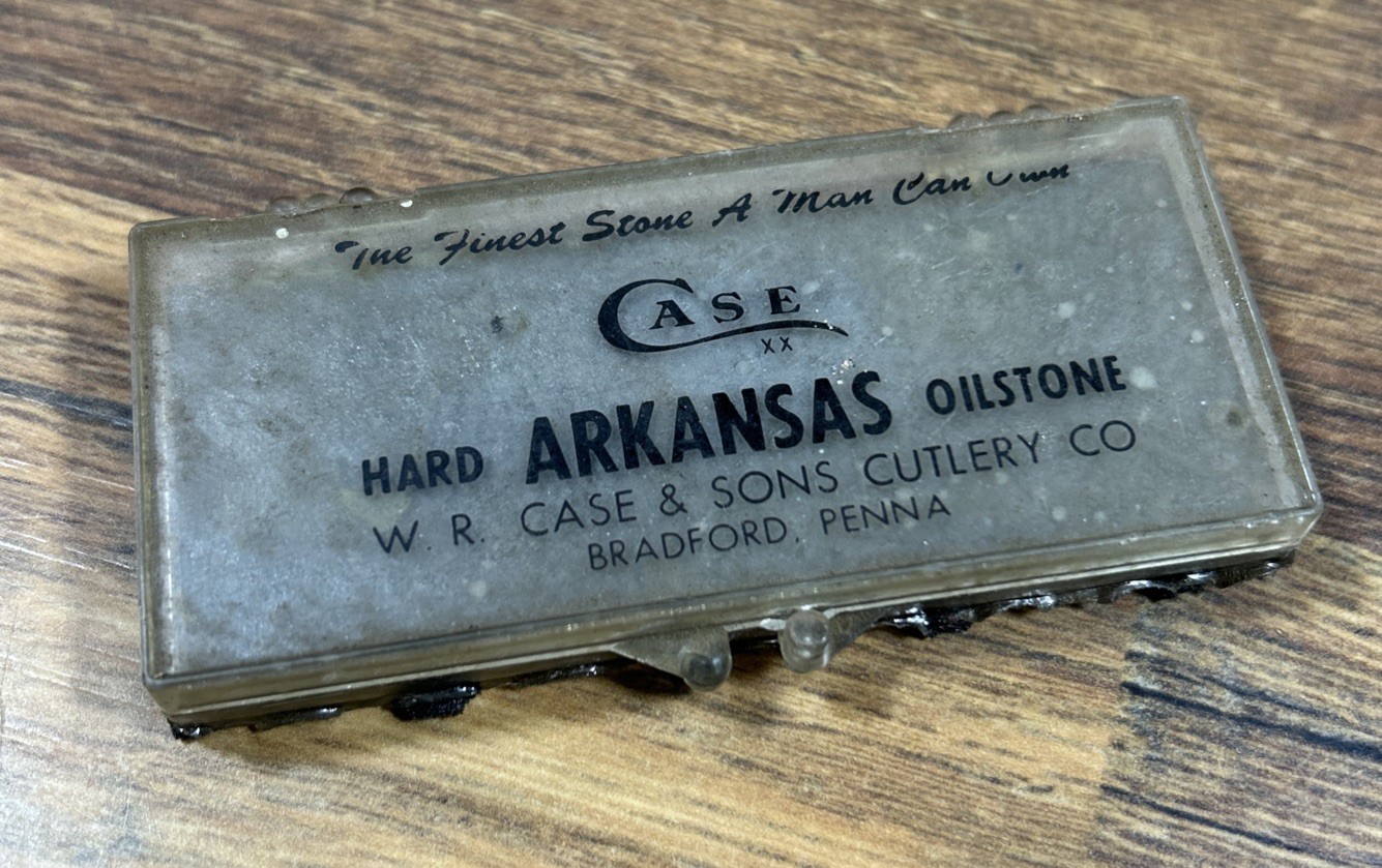 CASE XX USA Hard Arkansas Oilstone Knife Sharpeners Sharpening Stone USA Made