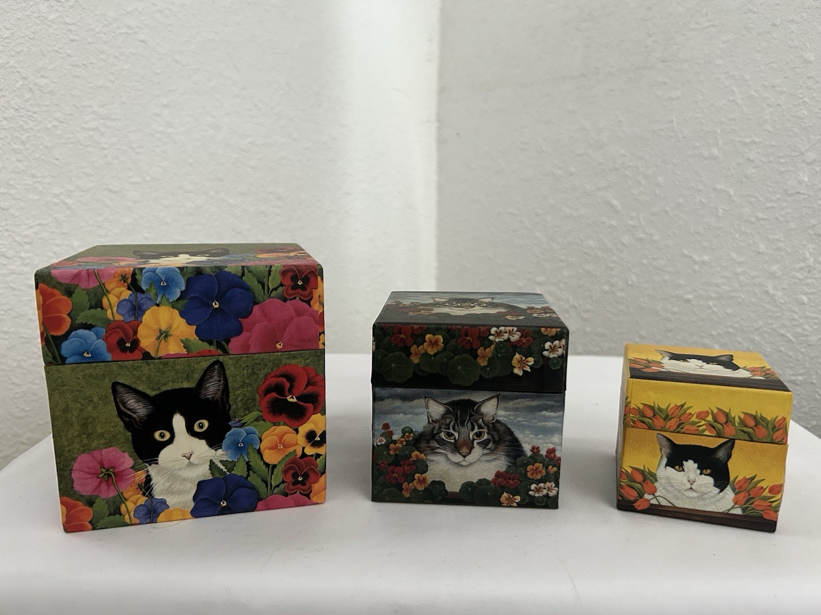 Lowell Herrero 2001 American Cats Nesting Bob’s Boxes Set Of 3