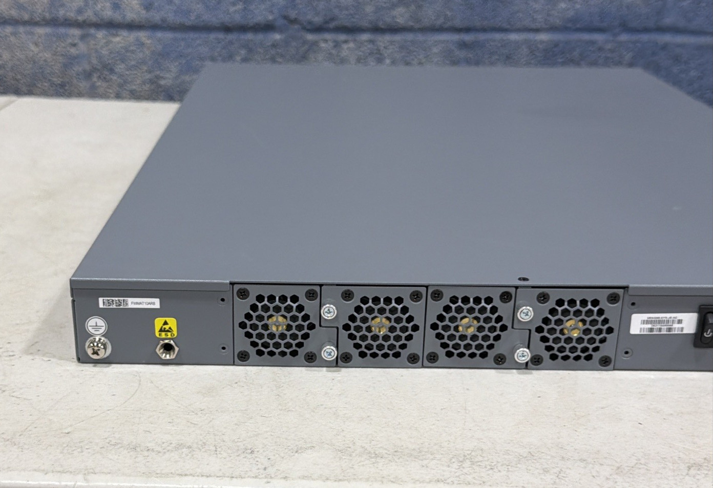 Juniper SRX4200 Enterprise Firewall Security Gateway | SRX4200-SYS-JE-AC