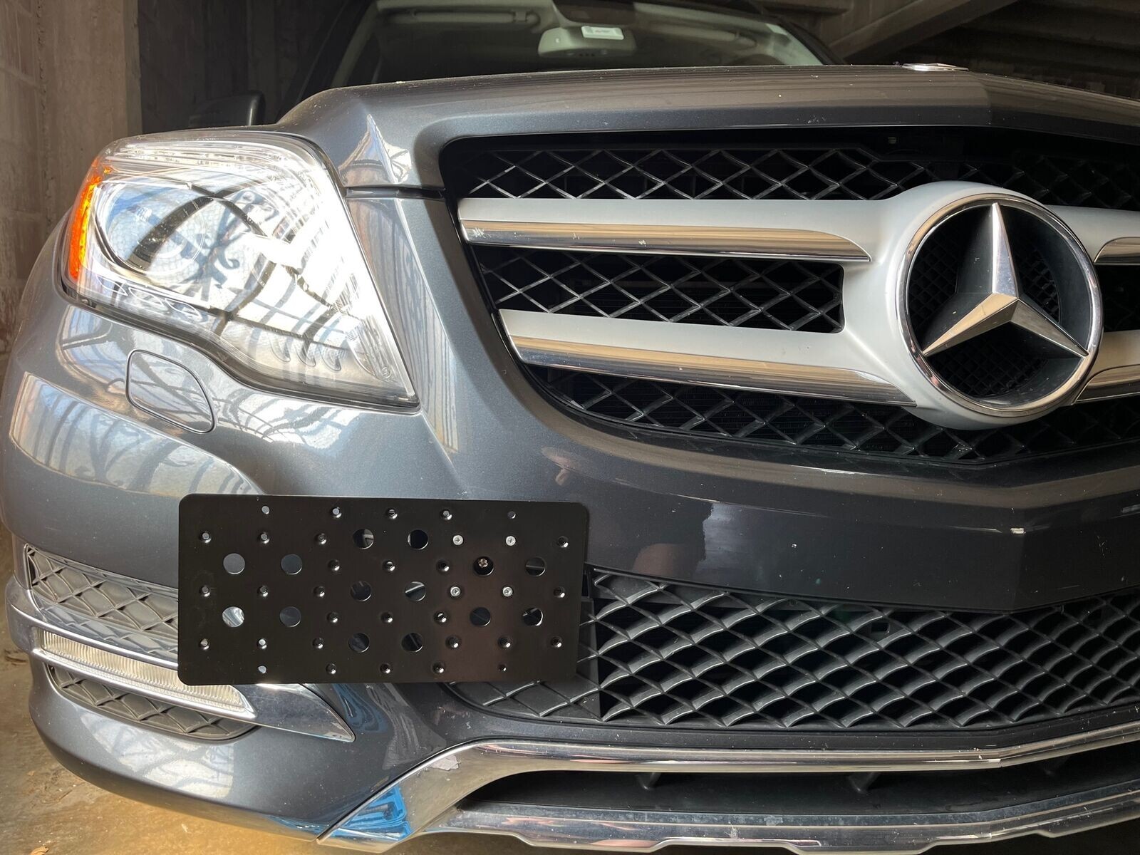 Bumper Tow Hook License Plate Mount Bracket for Mercedes GLK-Class 2009-2015 New