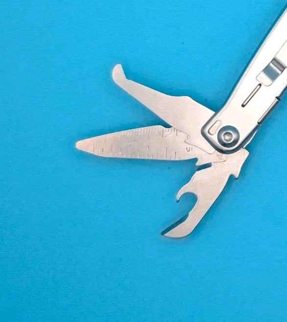 LEATHERMAN WINGMAN MULTI-TOOL! FAST SHIPPING!