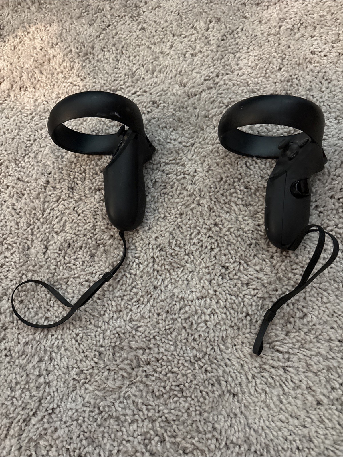 Oculus Quest 1 CONTROLLERS ONLY - Working